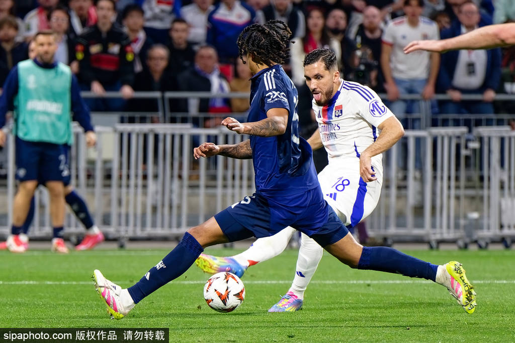 战术复盘：阿莫林如何为曼联的史诗级逆转埋下伏笔